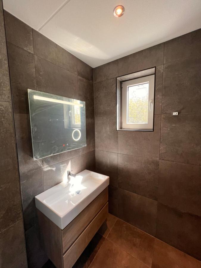 Luxe Villa Op Vakantiepark De Koorn-Aar Den Burg Ngoại thất bức ảnh